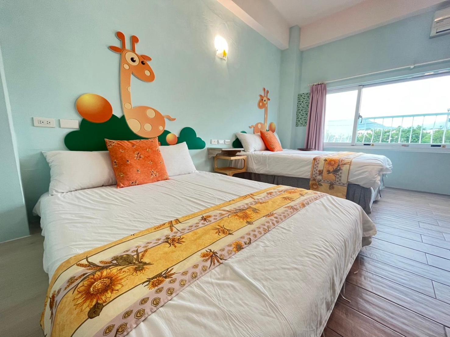 Bed and Breakfast Kenting Avignon Heng-ch'un Exterior foto