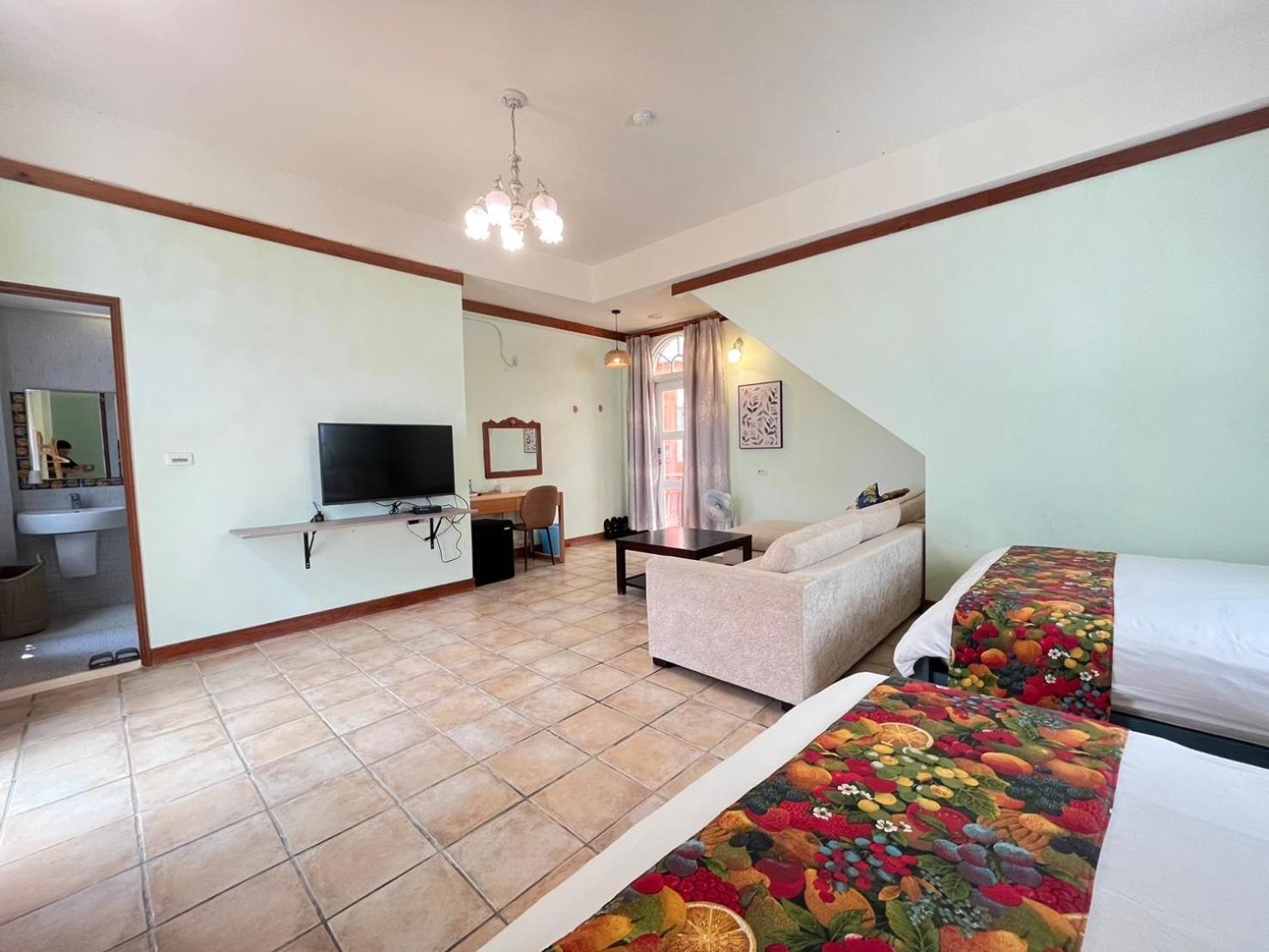 Bed and Breakfast Kenting Avignon Heng-ch'un Exterior foto
