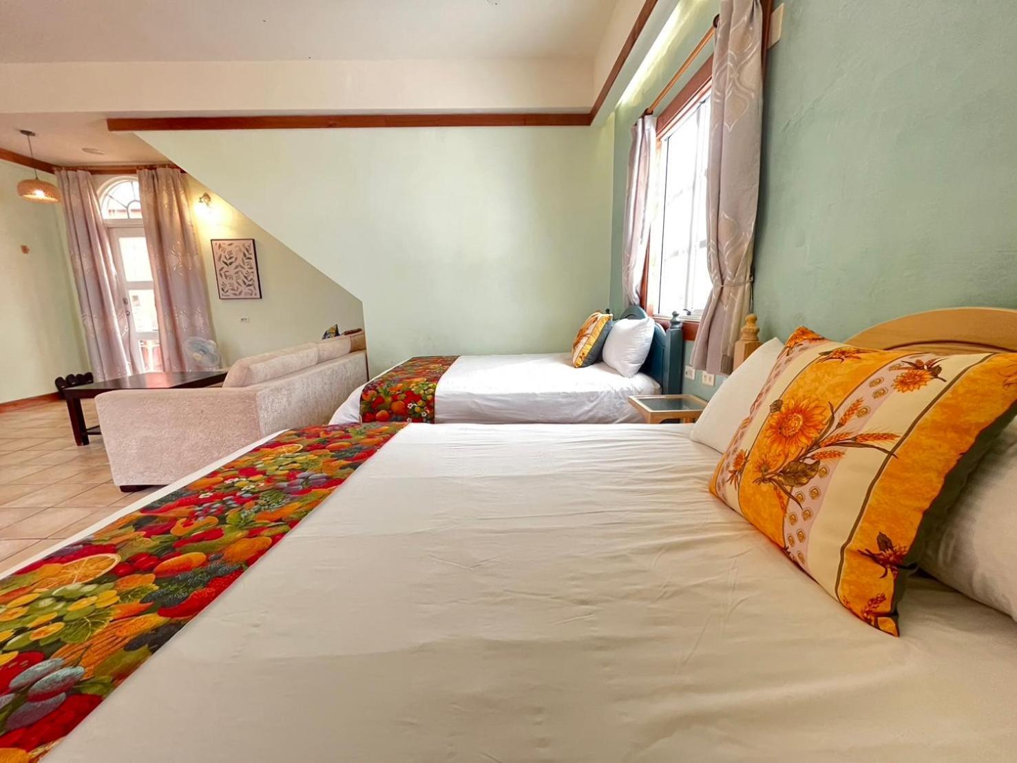 Bed and Breakfast Kenting Avignon Heng-ch'un Exterior foto
